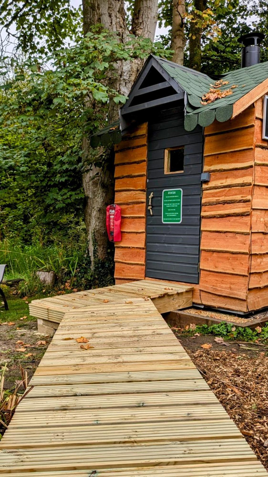 Emlyn'S Coppice - Luxury Woodland Glamping Villa Holywell  Eksteriør bilde